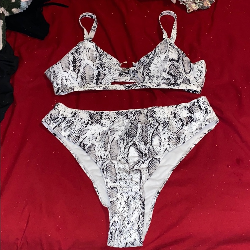High waist snakeskin swimsuit